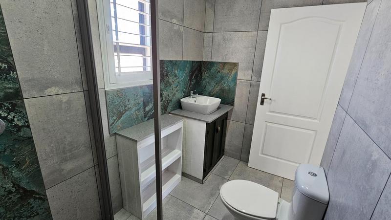 5 Bedroom Property for Sale in Dwarskersbos Western Cape